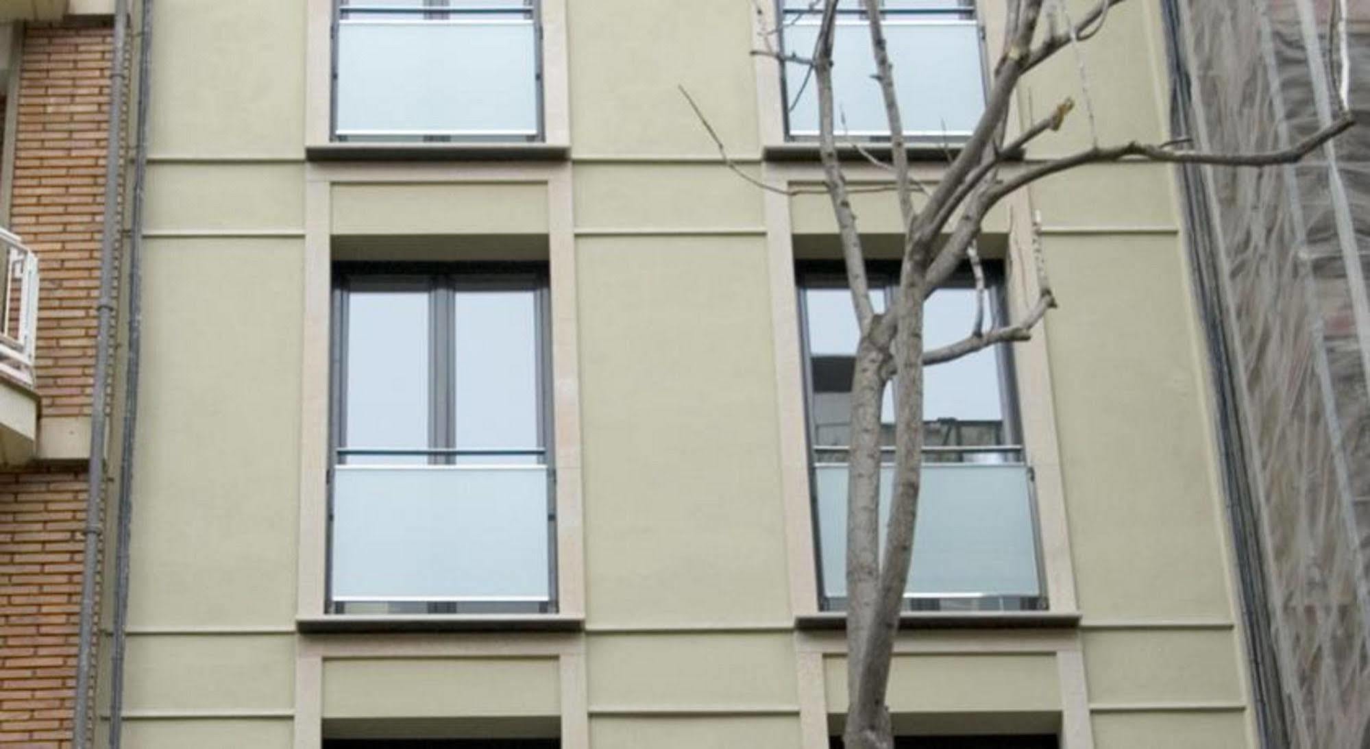 Serennia Cest Apartamentos Arc De Triomf Barcelone Extérieur photo